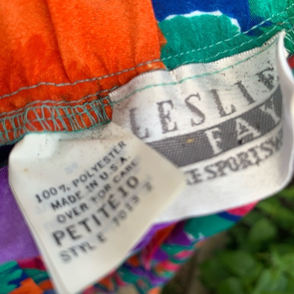 Leslie Fay pleated colorful skirt - Picture 3 of 4